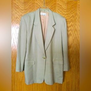 Ladies beige Blazer